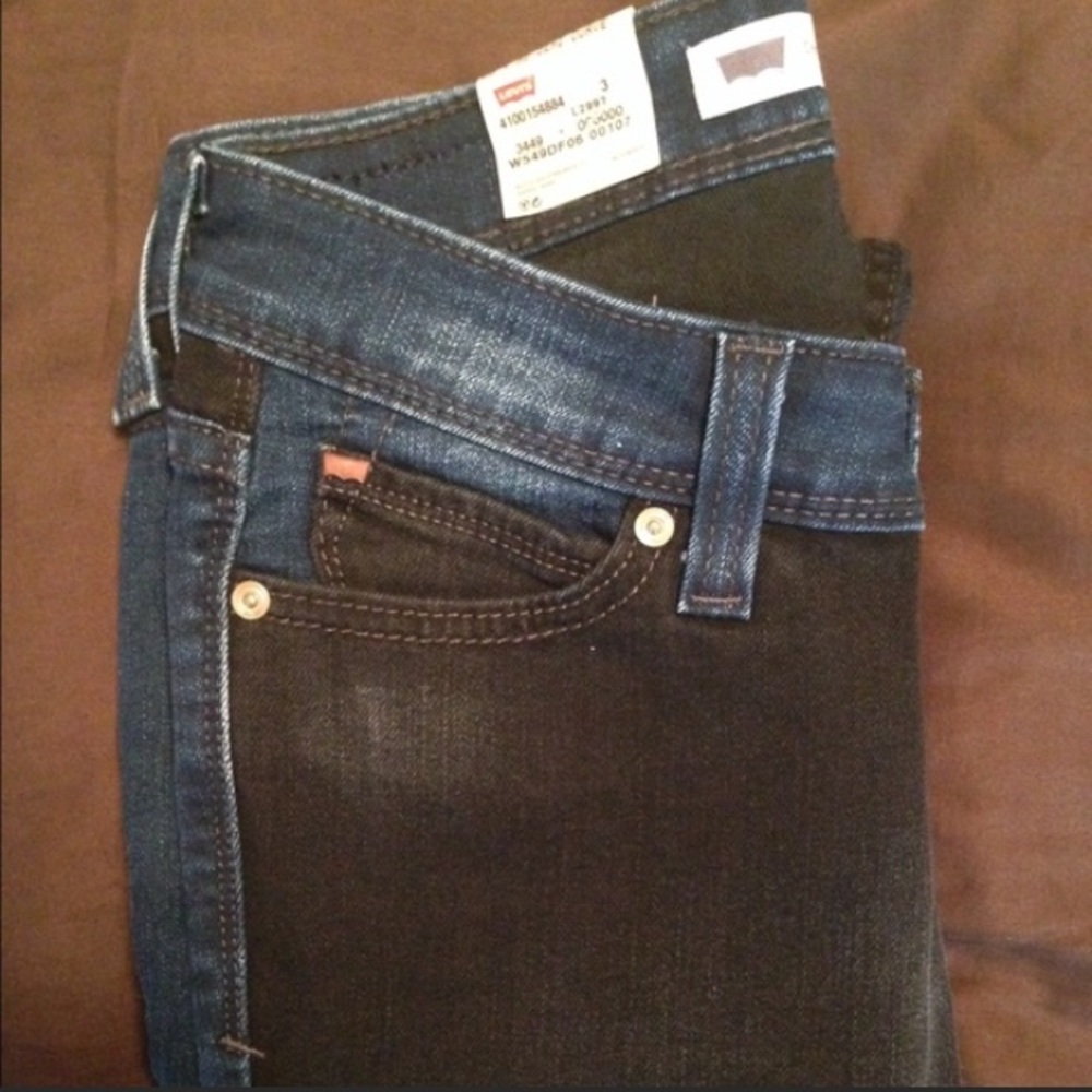 NWT Levi’s Dual Shade Jeans